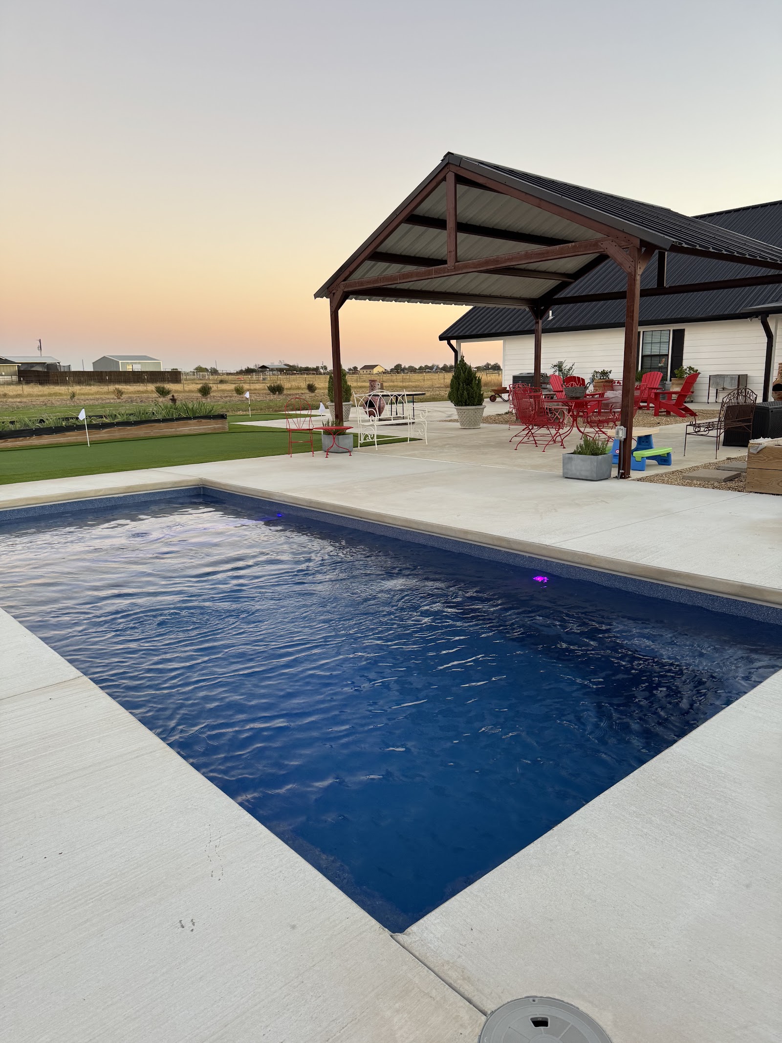 Backyard Boyz of Texas pool services